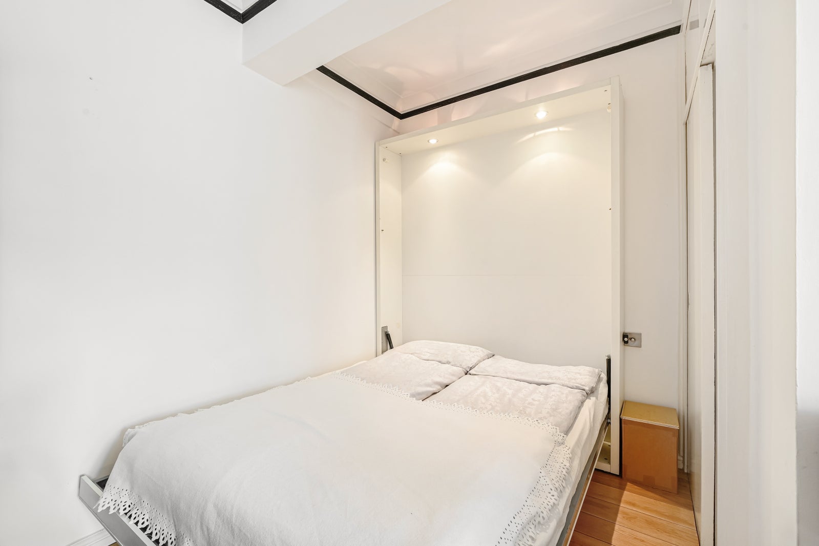 Flat Vincent Street in City of Westminster