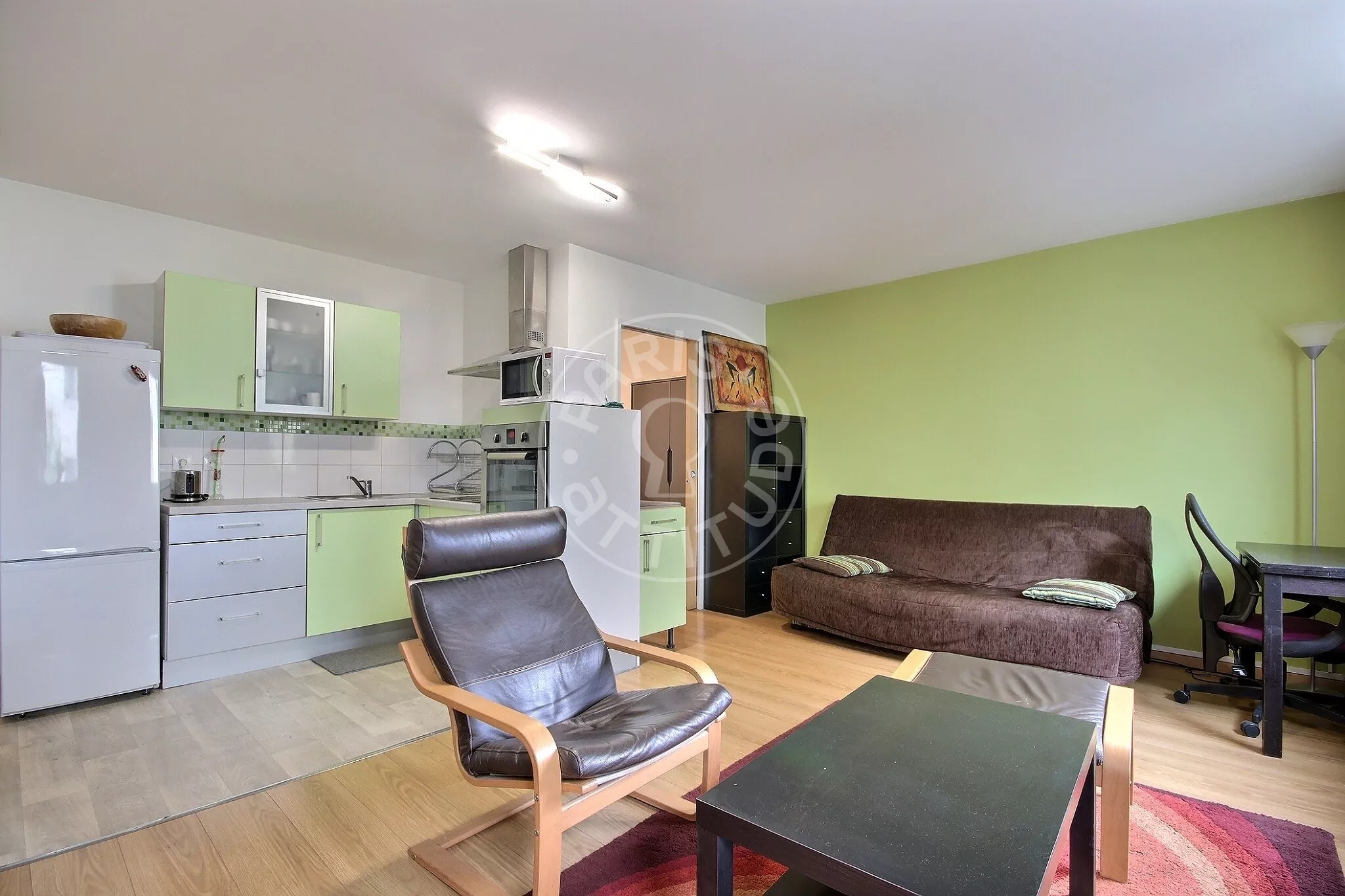 Appartement Square de la Salamandre à Paris