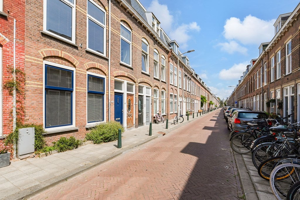 Appartement te koop: Van Egmondstraat 101, 'S-Gravenhage