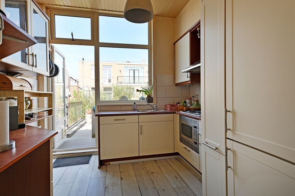 Appartement te koop: Van Egmondstraat 101, 'S-Gravenhage