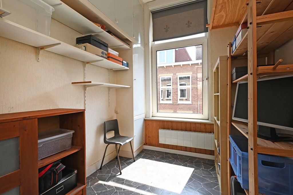 Appartement te koop: Van Egmondstraat 101, 'S-Gravenhage