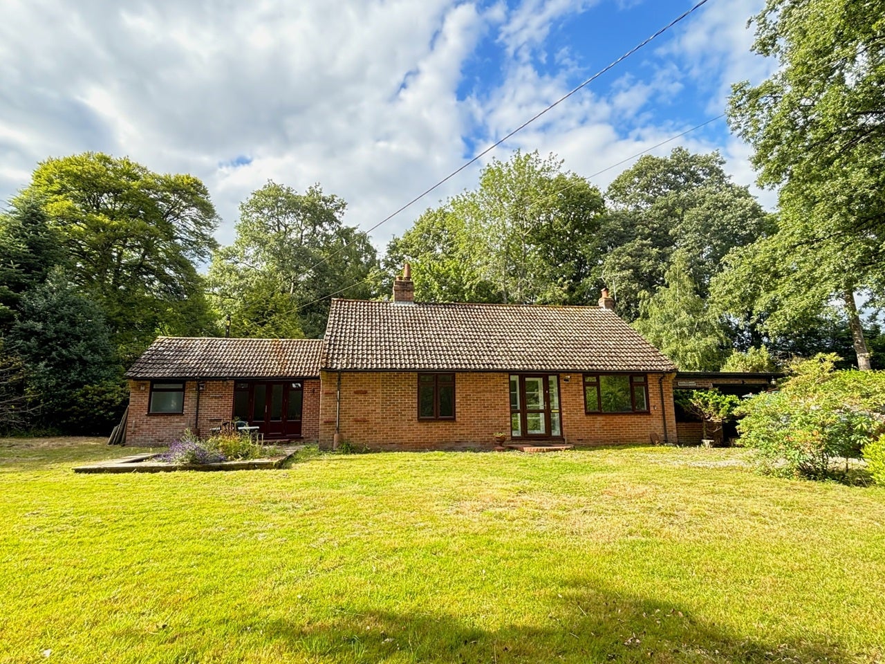 House Tile Barn in Basingstoke and Deane