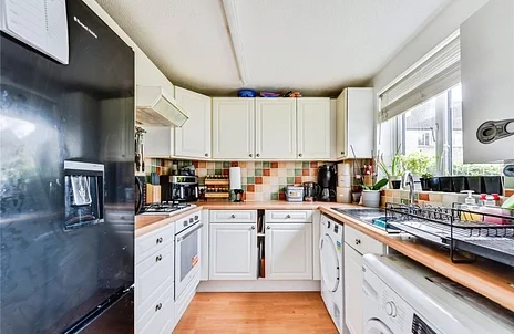 House Aldsworth Court in West Oxfordshire