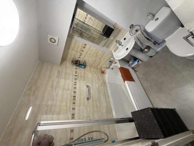 Room Canrobert Street in Greater London