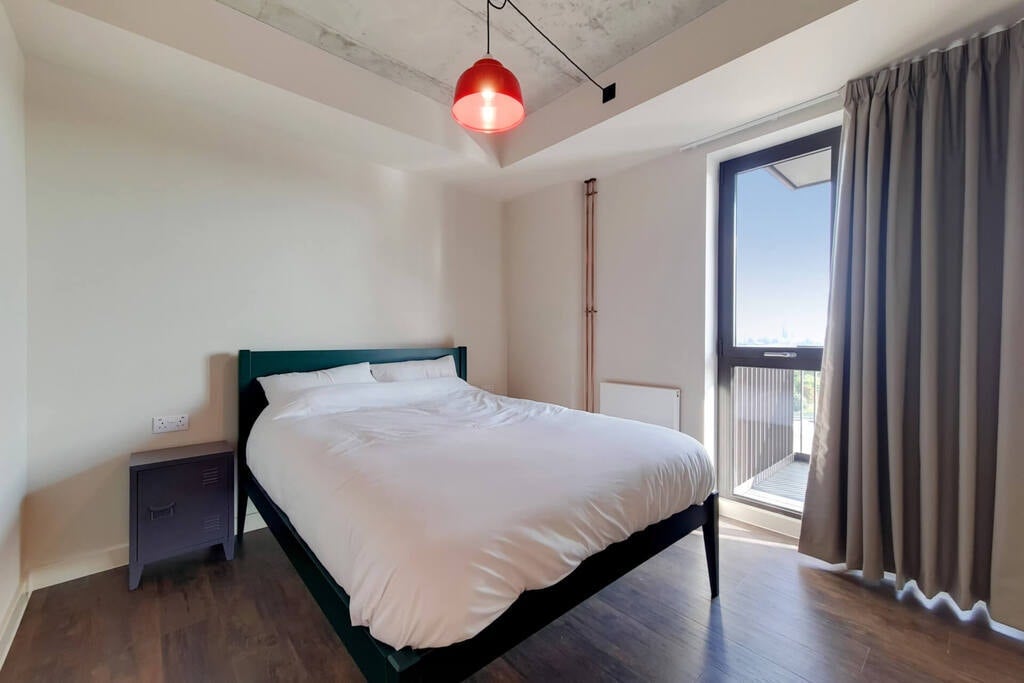 Flat First Way in Greater London