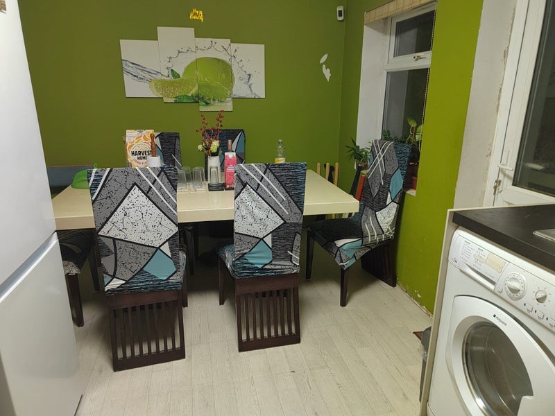 Room Chesterford Road in Greater London