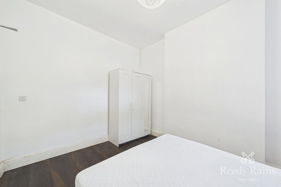 Room Abbeydale Road in Sheffield