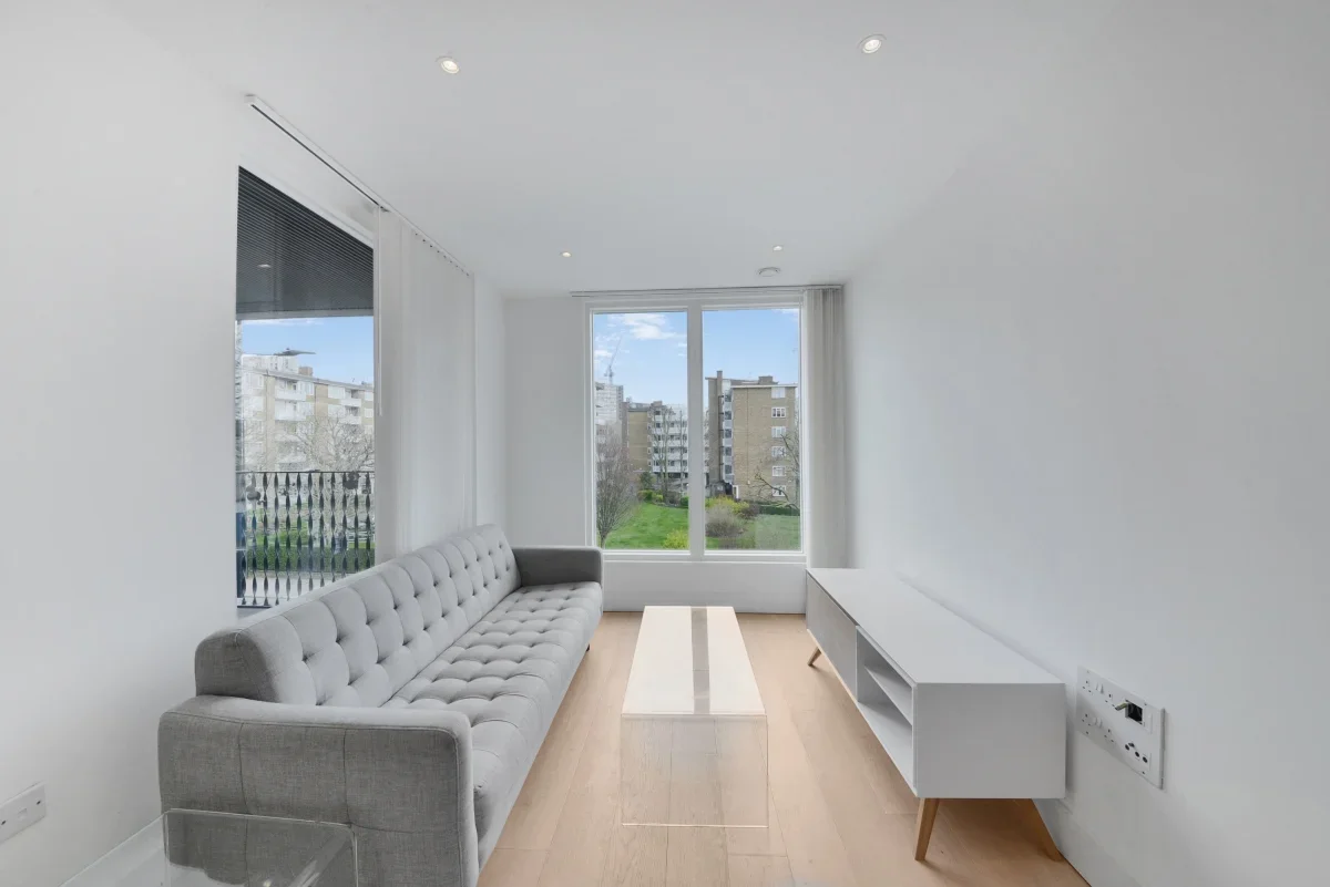Flat St. Pancras Way in Greater London