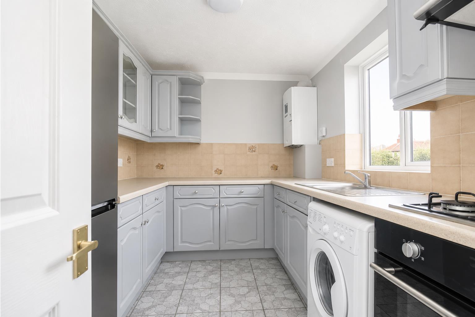 Flat Abels Road in Halstead