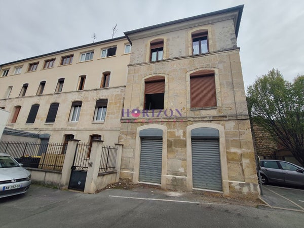 Appartement Place du Beffroi à Beaumont-sur-Oise