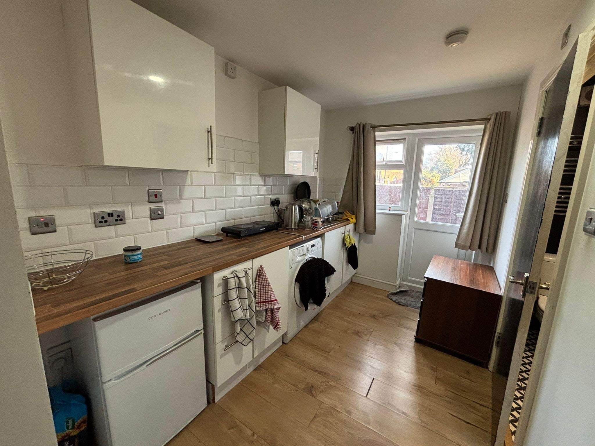 Room Buckingham Road in Greater London