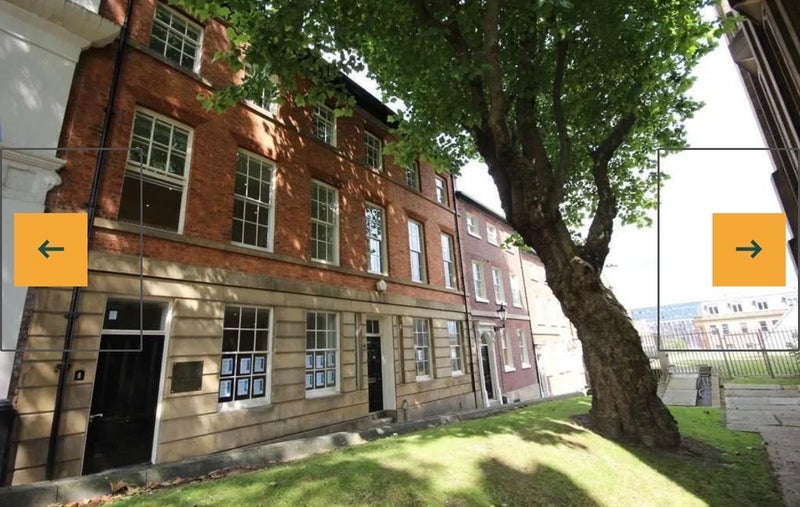 Flat Saint James Row in Sheffield