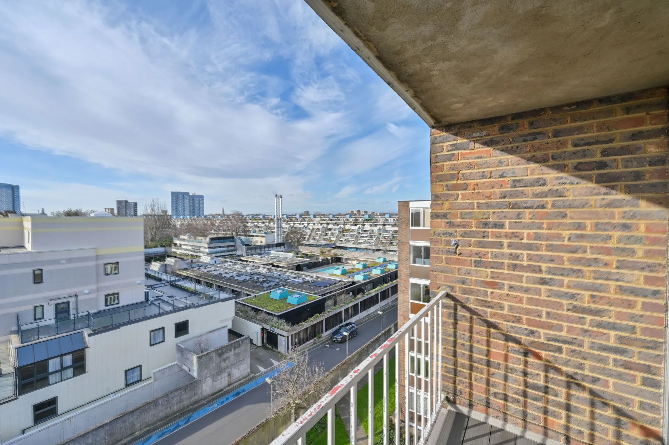 Flat Rowley Way in City of Westminster