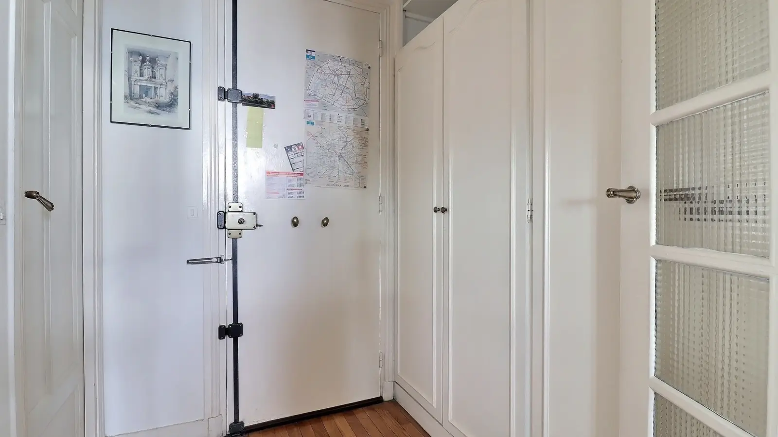 Flat Villa Dancourt in Paris