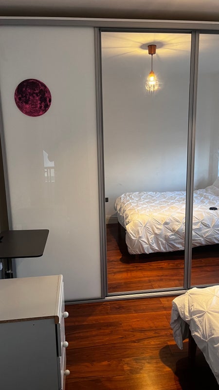 Room Shooters Hill Road in Greater London