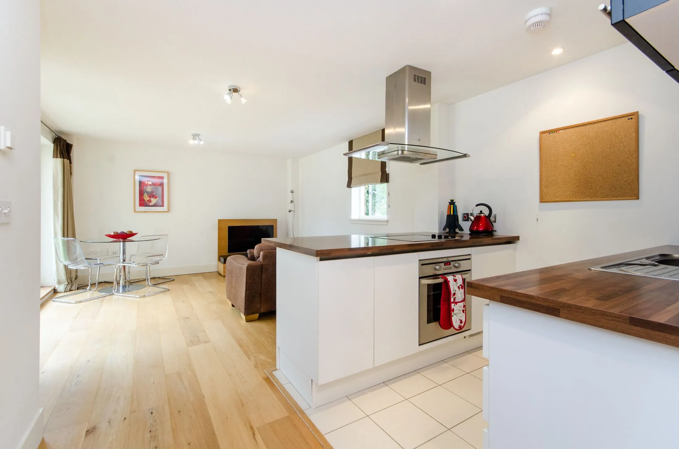 Flat Cumberland Close in Greater London