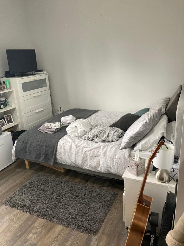 Flat Buckland Street in Greater London