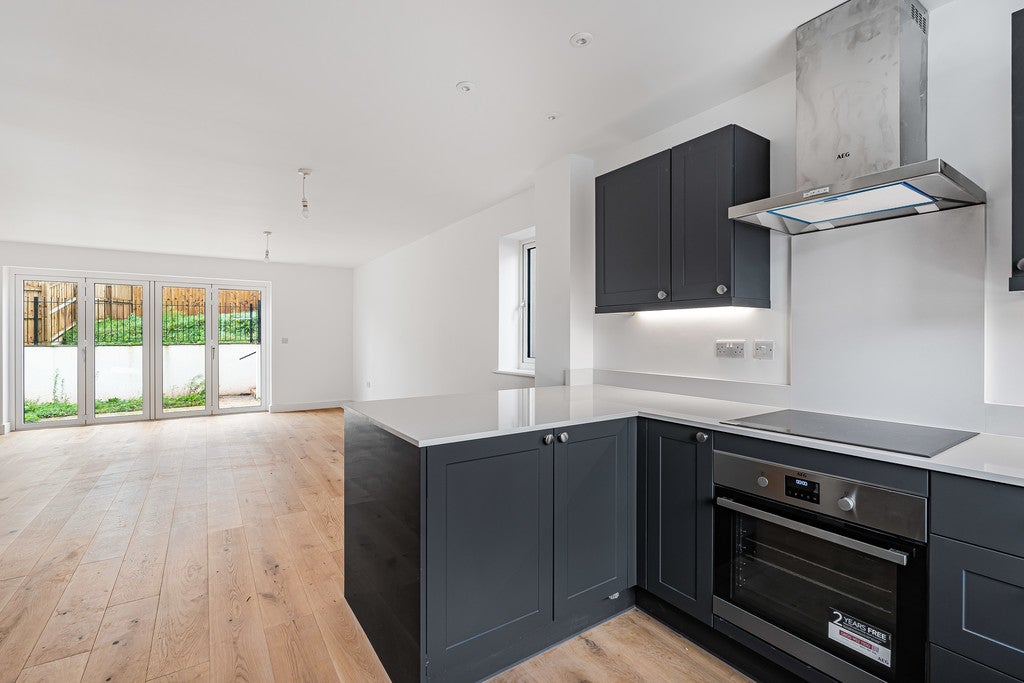 House Aggett Grove in Bovey Tracey