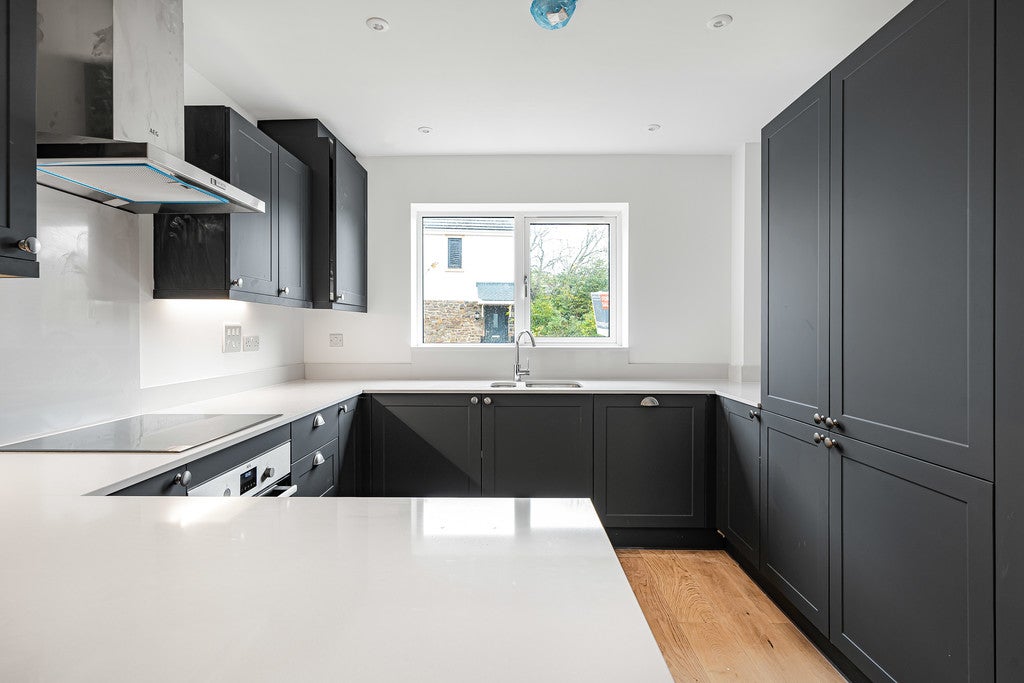 House Aggett Grove in Bovey Tracey