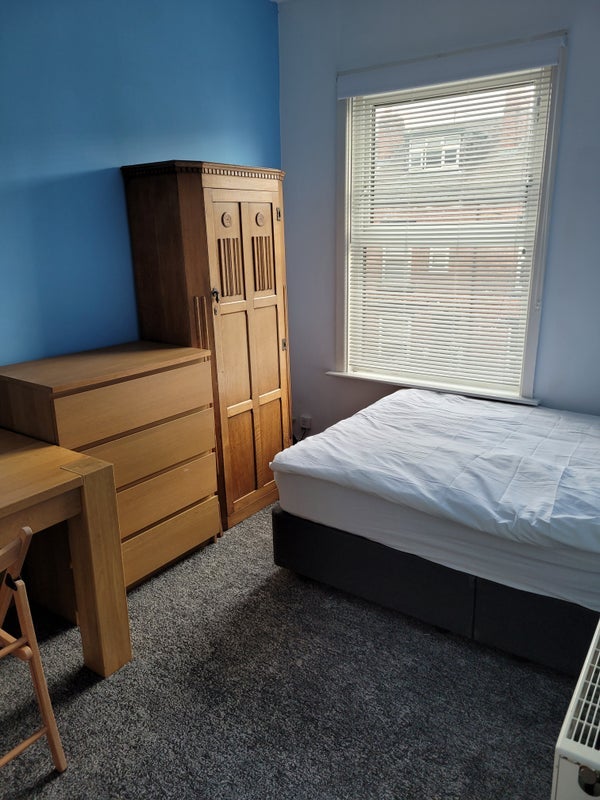 Room Salisbury Terrace in Leeds