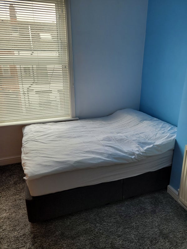 Room Salisbury Terrace in Leeds