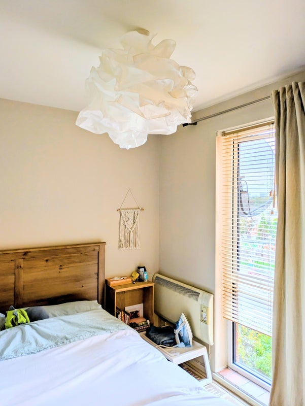 Room Ashley Road in Bristol