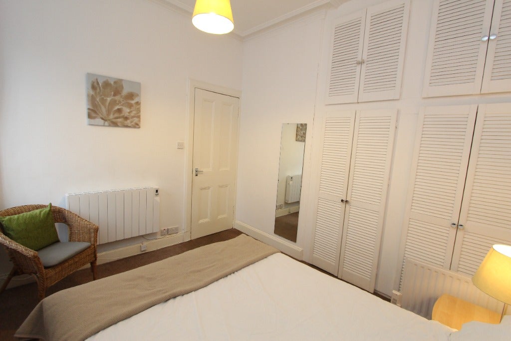 Flat Wardlaw Street in City of Edinburgh