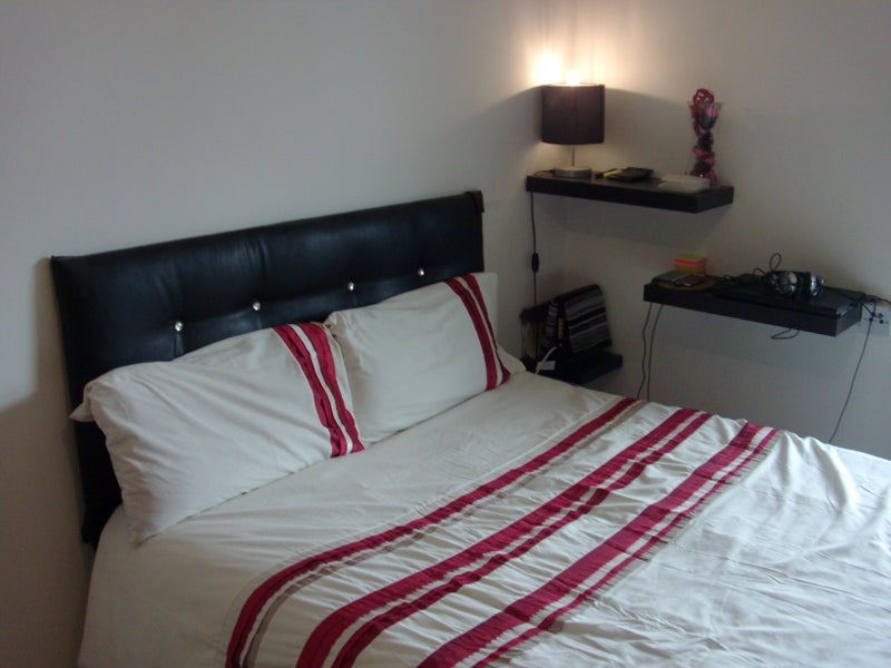 Flat Clarendon Road in Greater London
