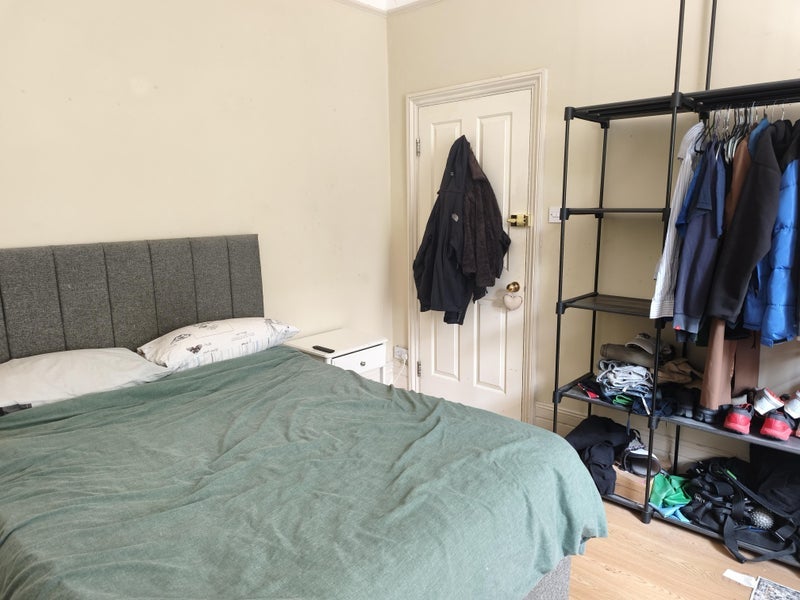 Room Altenburg Gardens in Greater London