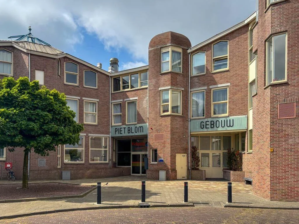 Appartement aan de Merel in Heemskerk (1965 GP)