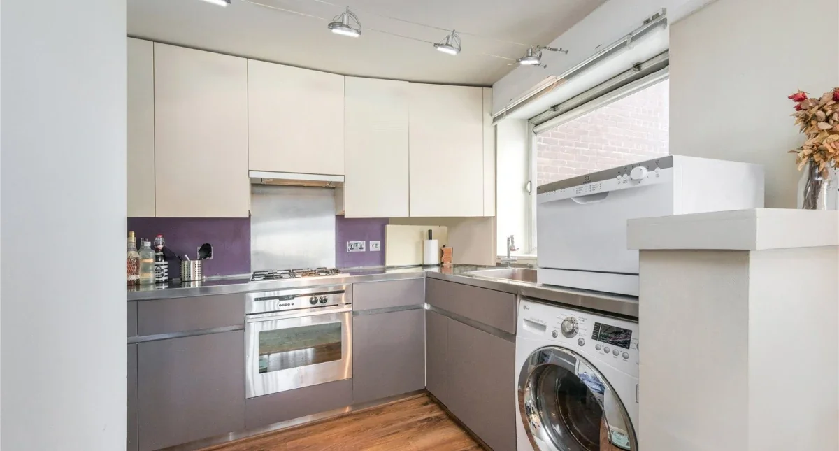 Flat Gresse Street in City of Westminster