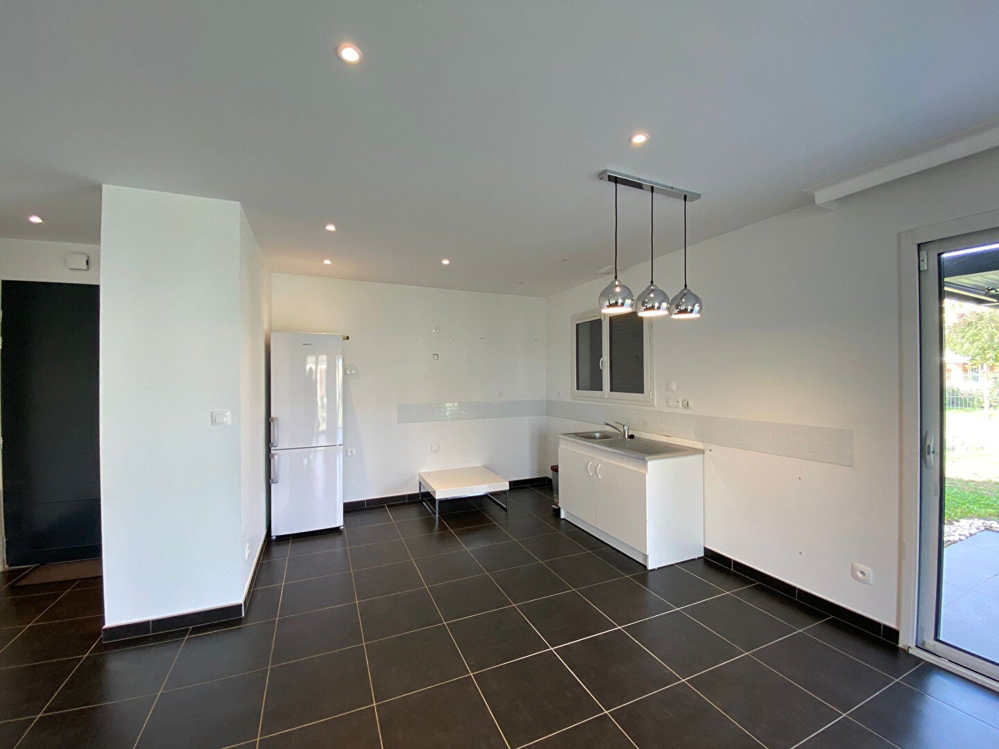 House Avenue Jacques Douzans in Muret