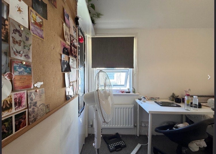 Room Colum Road in Cardiff