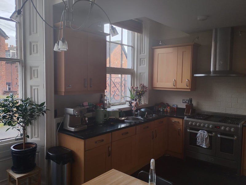 Room Hanover Square in Leeds