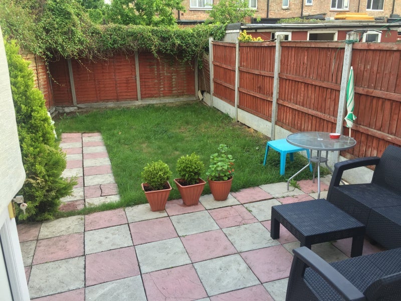 Room Mafeking Road in Greater London