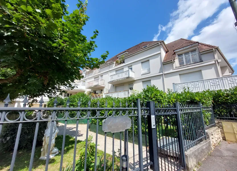 Appartement Avenue de la République à Pontault-Combault