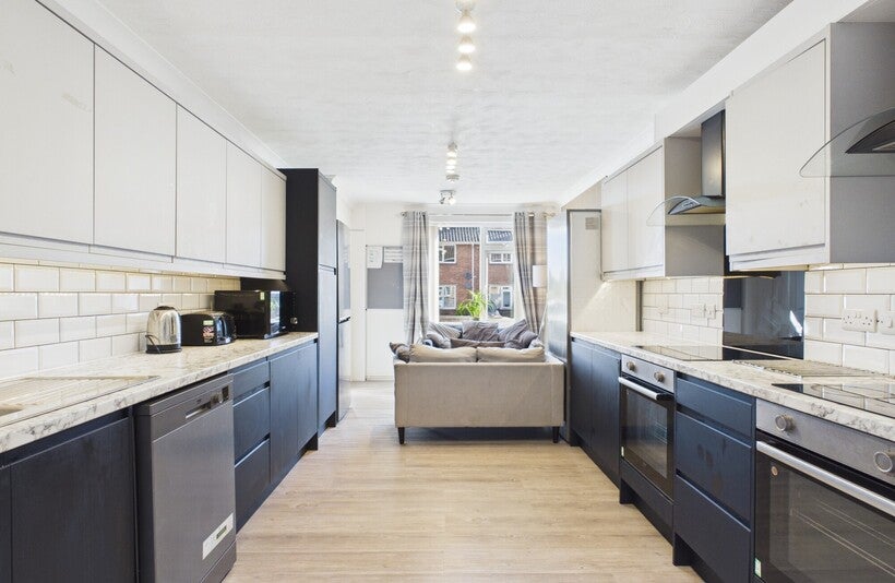 House Freshfield Close in Norwich