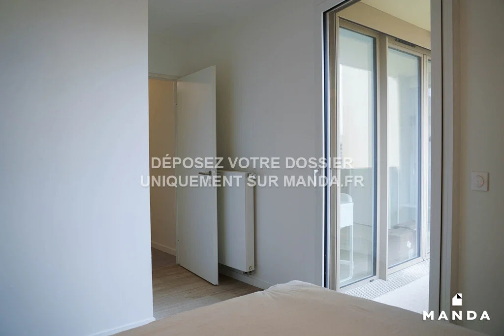 Chambre Rue de la Compagnie du Midi à Bordeaux