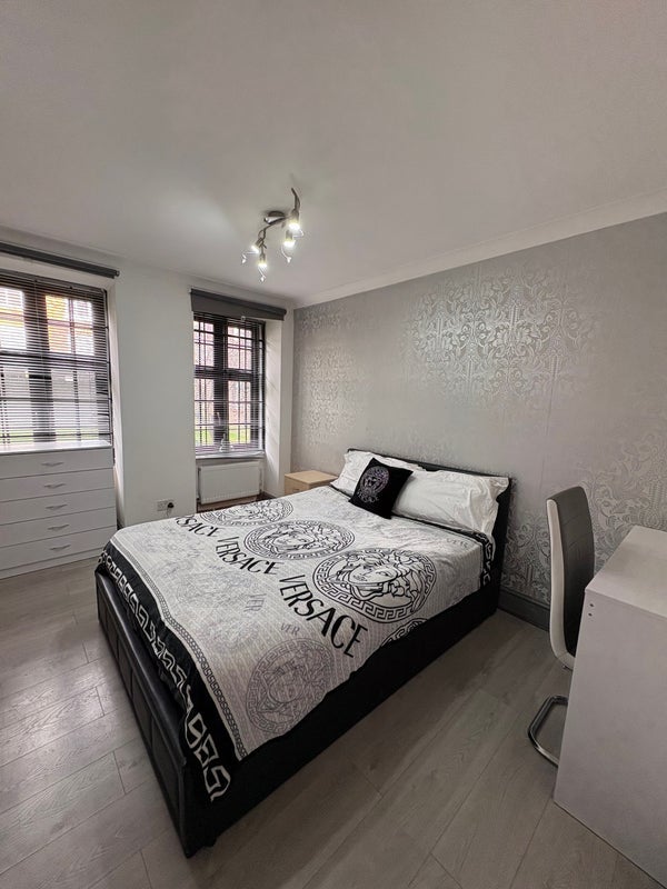 Room Greystoke Gardens in Greater London
