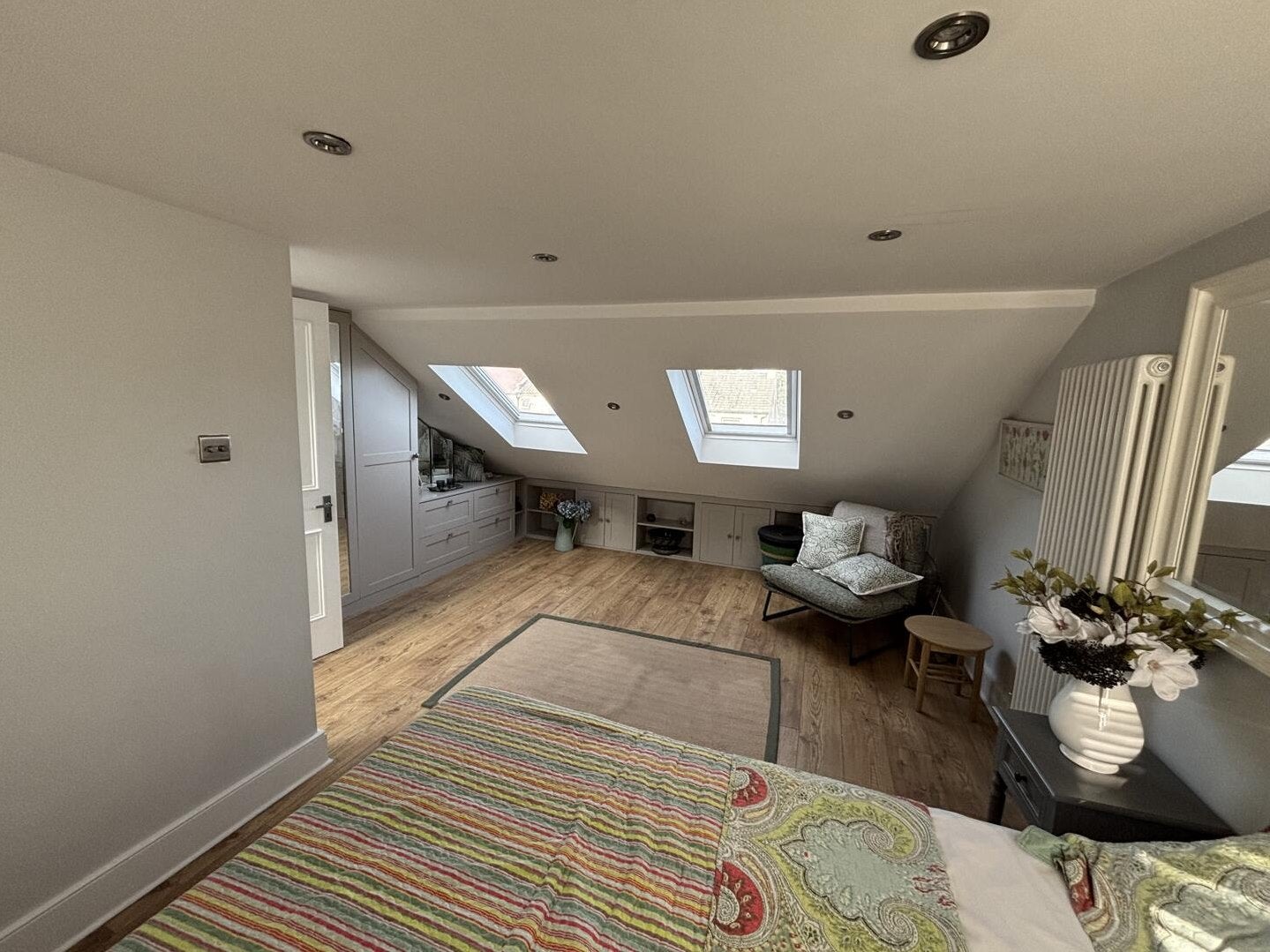 Flat Egerton Road in Greater London