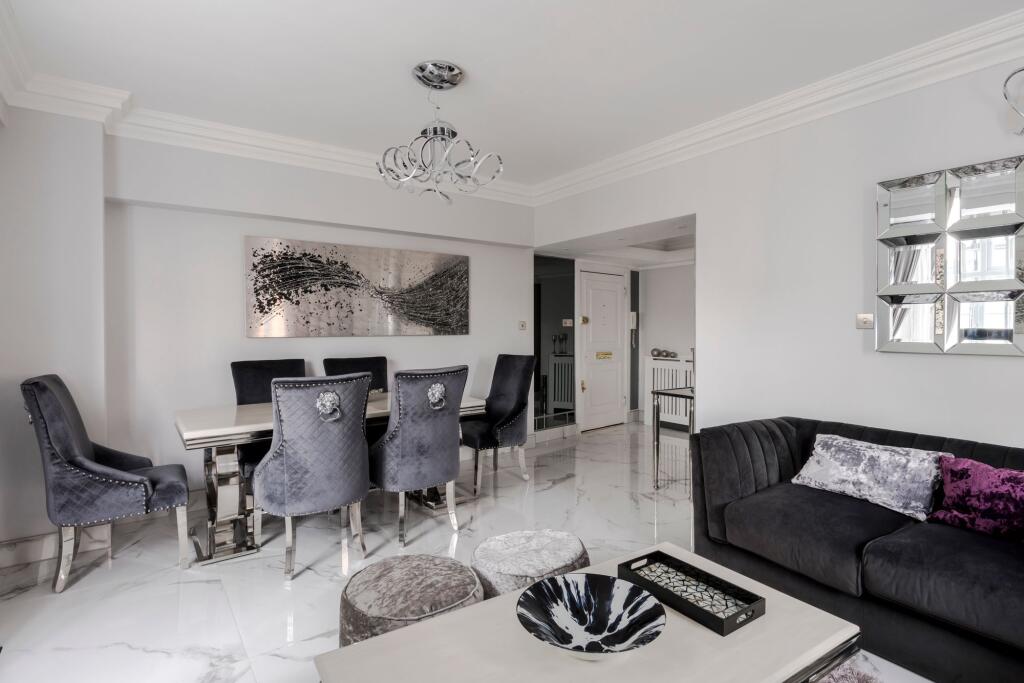 Flat Brompton Road in City of Westminster