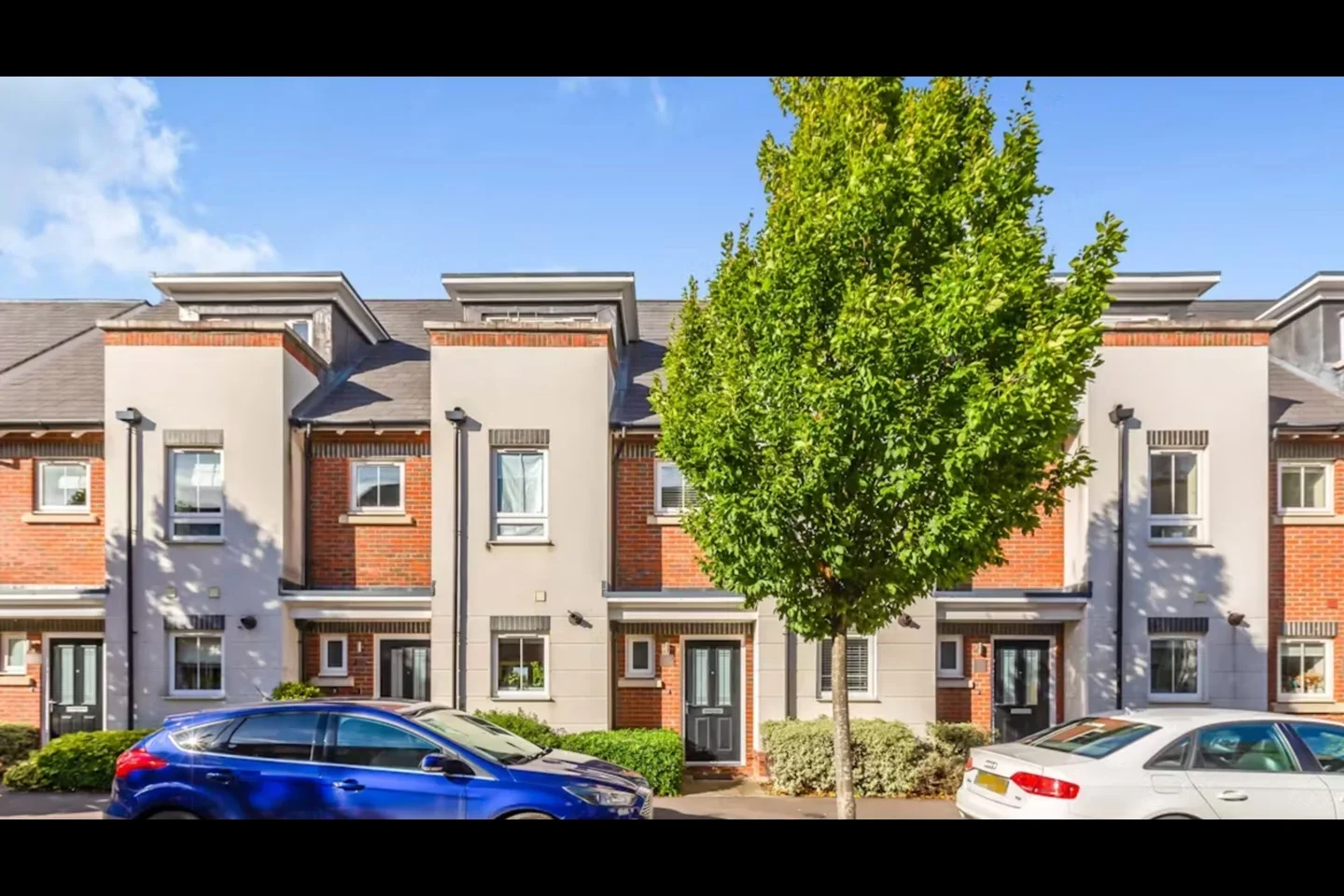 House Kingfisher Drive in Maidenhead