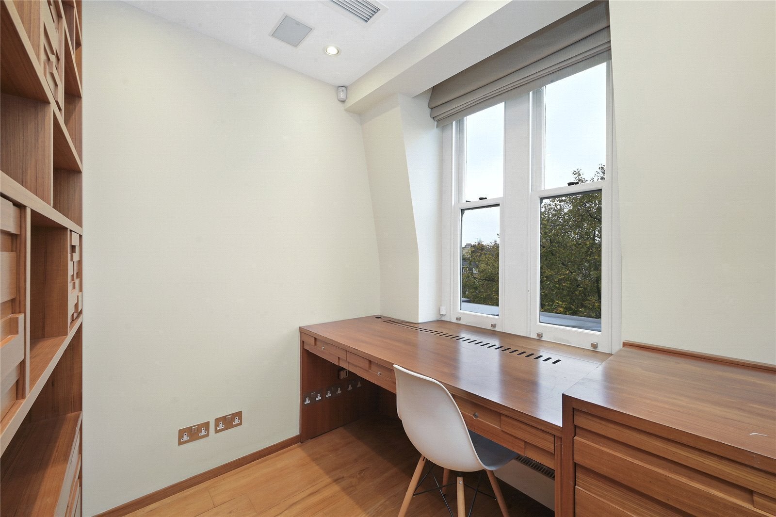 Flat Hans Place in Greater London