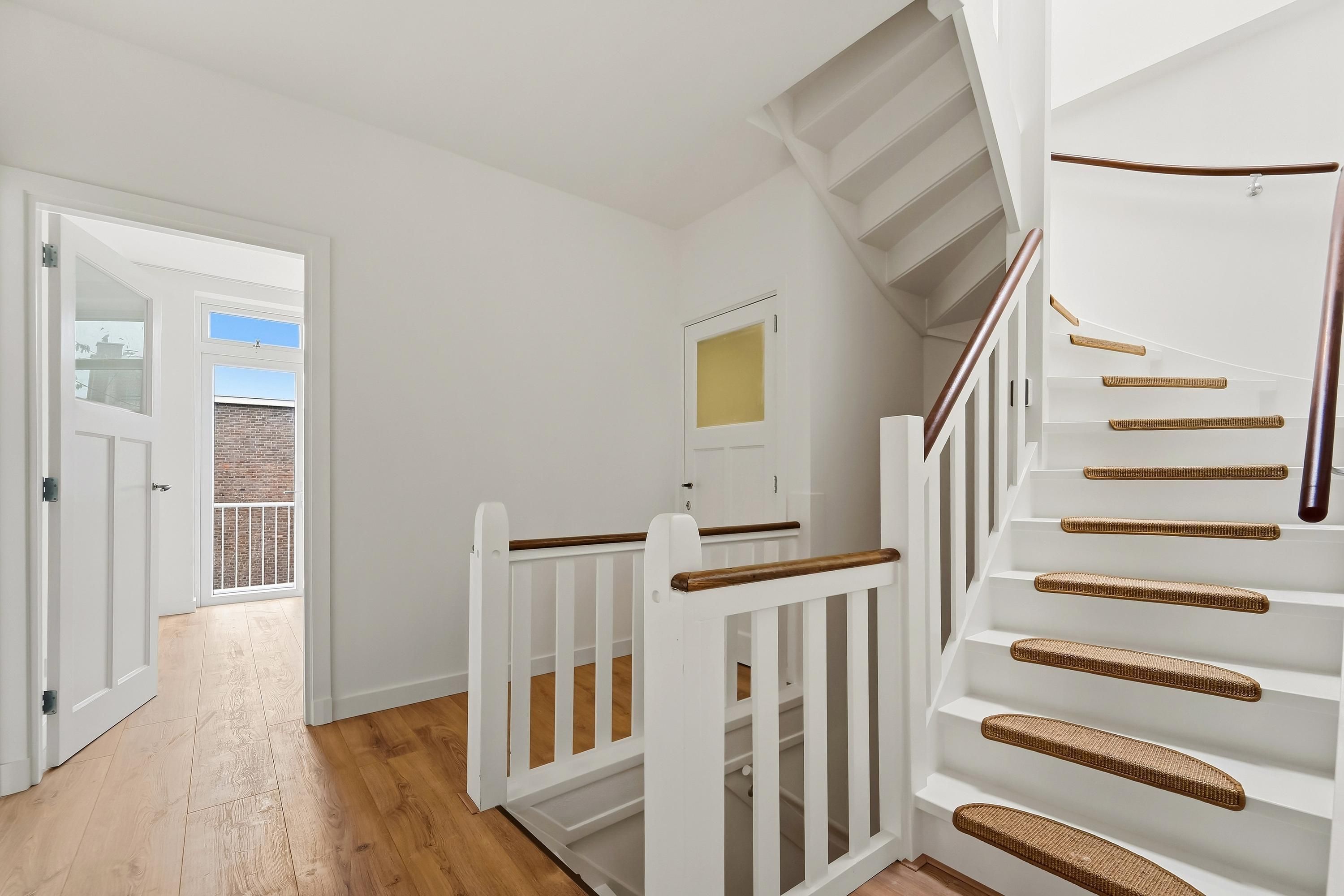 Appartement Pahudstraat 16