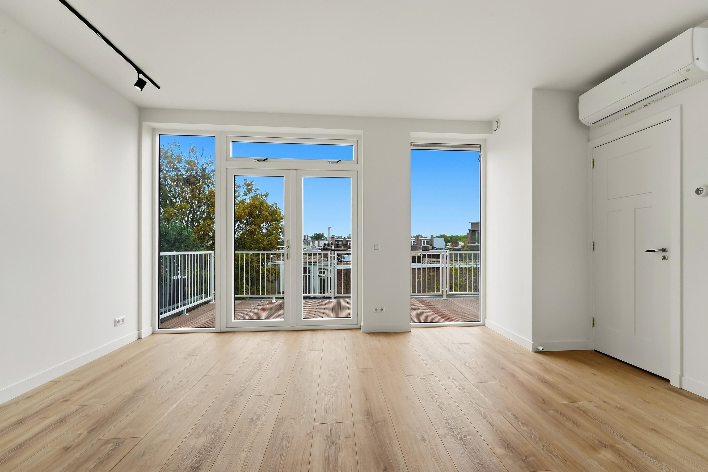 Appartement Pahudstraat 12