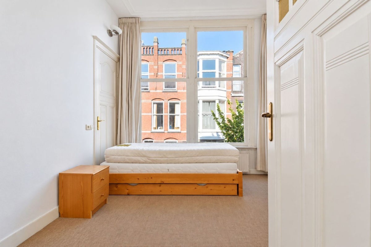 Appartement Snelliusstraat 27