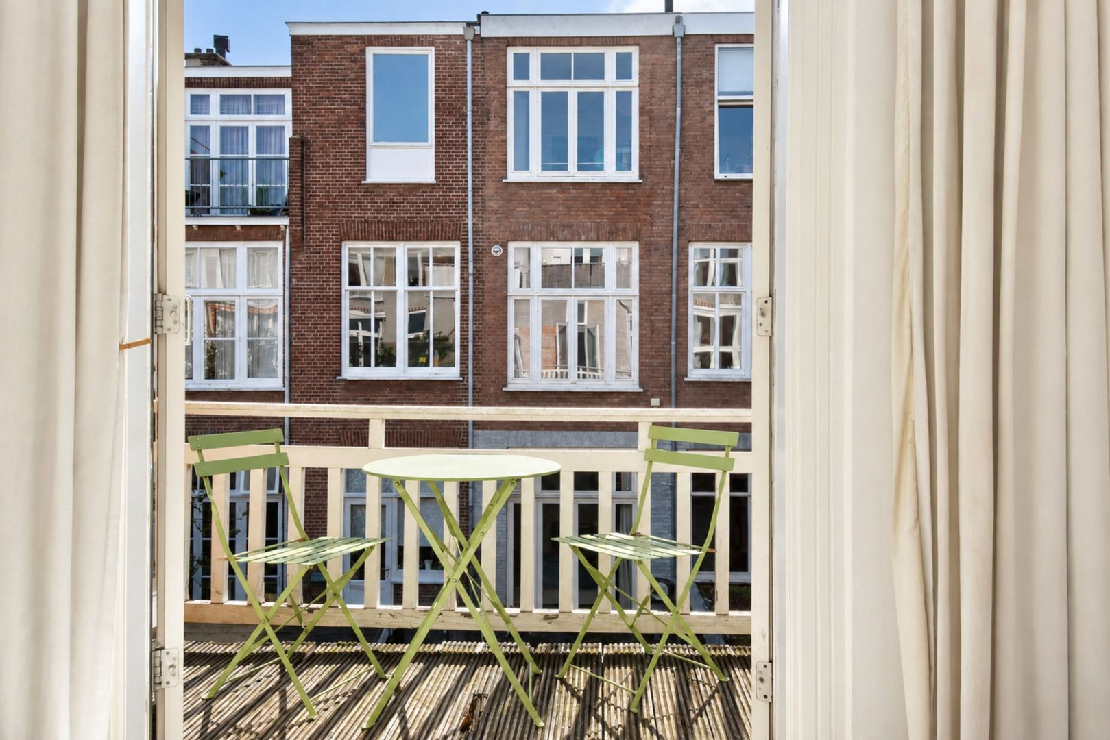 Appartement Snelliusstraat 23