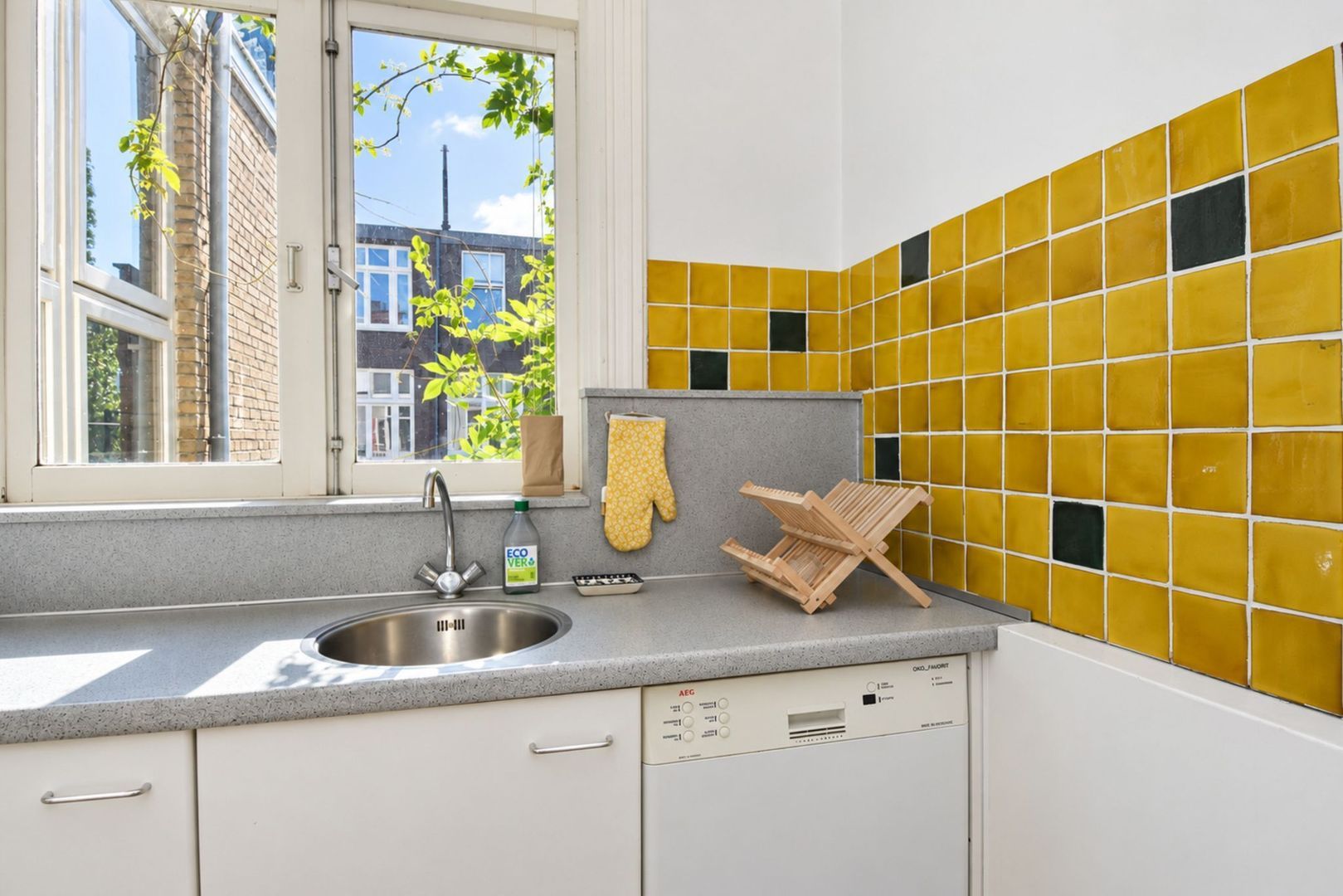 Appartement Snelliusstraat 17