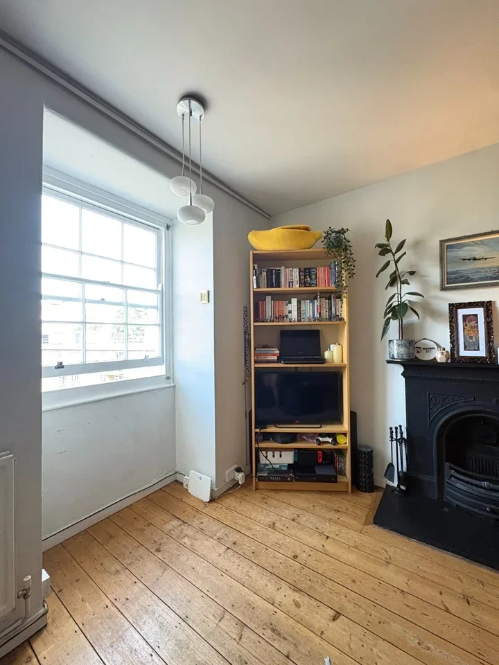 Flat King James Street in Greater London