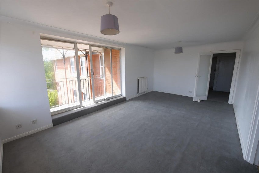 Flat Preston Park Avenue in Brighton